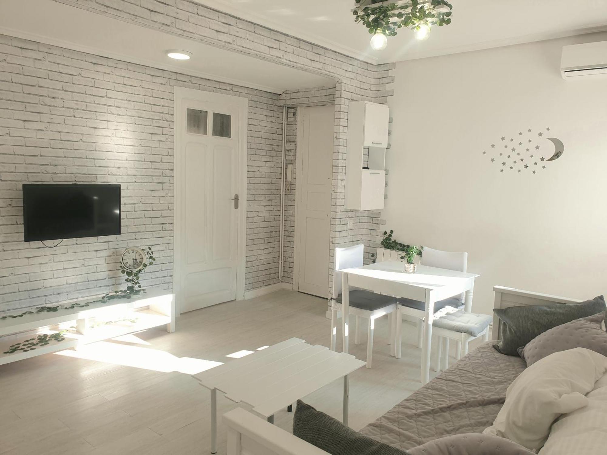 Apartamento Eguzkilore. Logroño Buitenkant foto